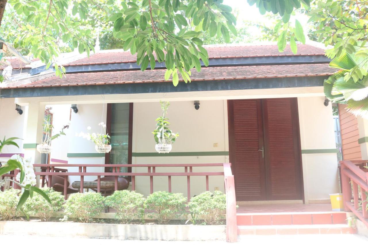 Our House Bungalow Кампот Экстерьер фото